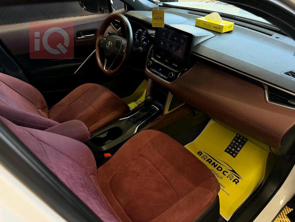 تويوتا كورولا كروس